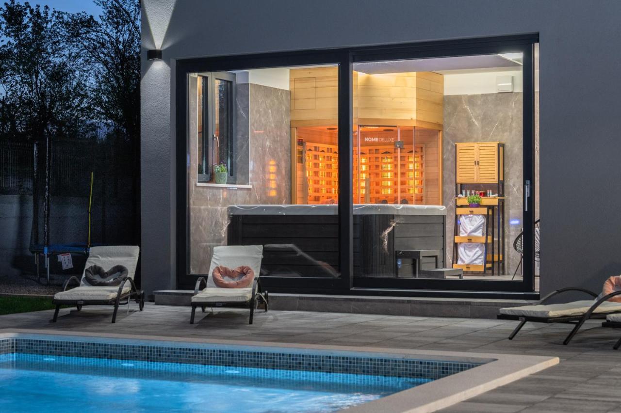 Green Luxury II With Heated Pool, Jacuzzi & Sauna Ruzici  Dış mekan fotoğraf