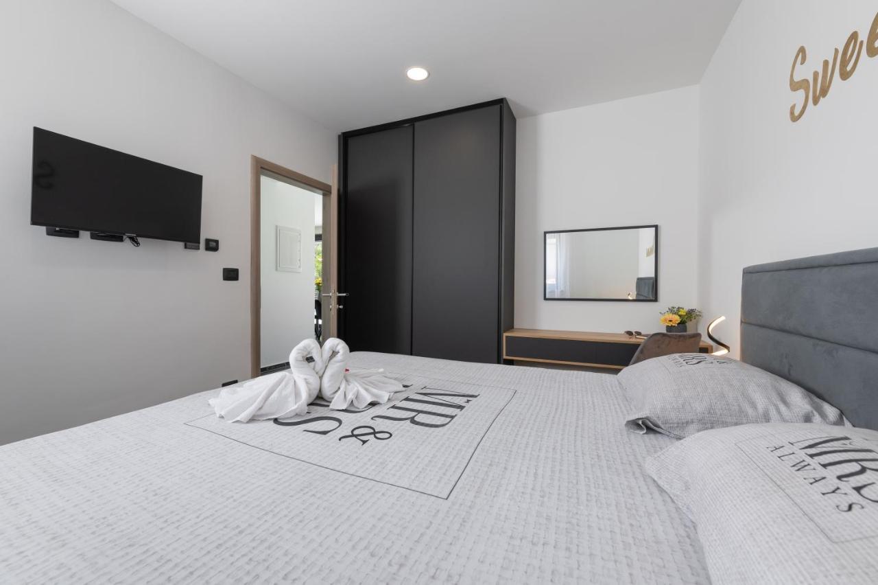 Green Luxury II With Heated Pool, Jacuzzi & Sauna Ruzici  Dış mekan fotoğraf